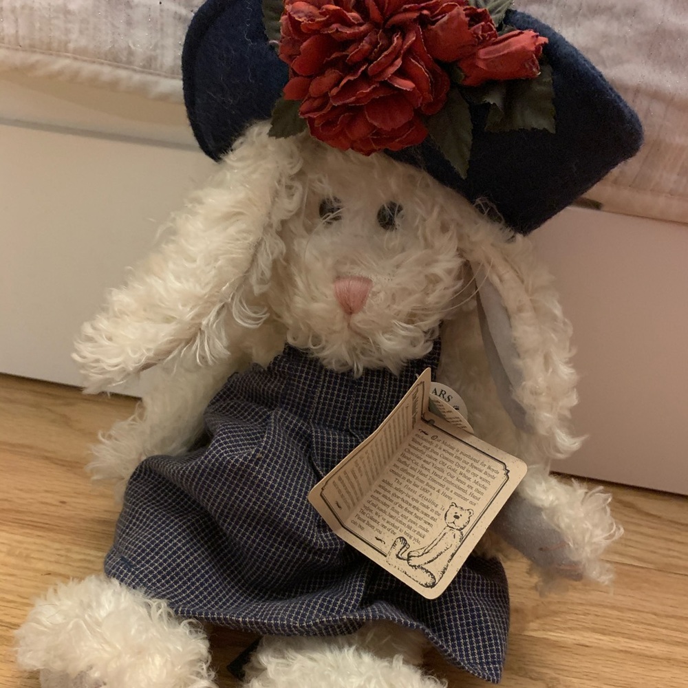 Boyd’s Collection Antique Mohair Bear